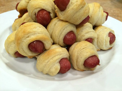 Crescent_Roll_Pigs_In_A_Blanket_10_M1
